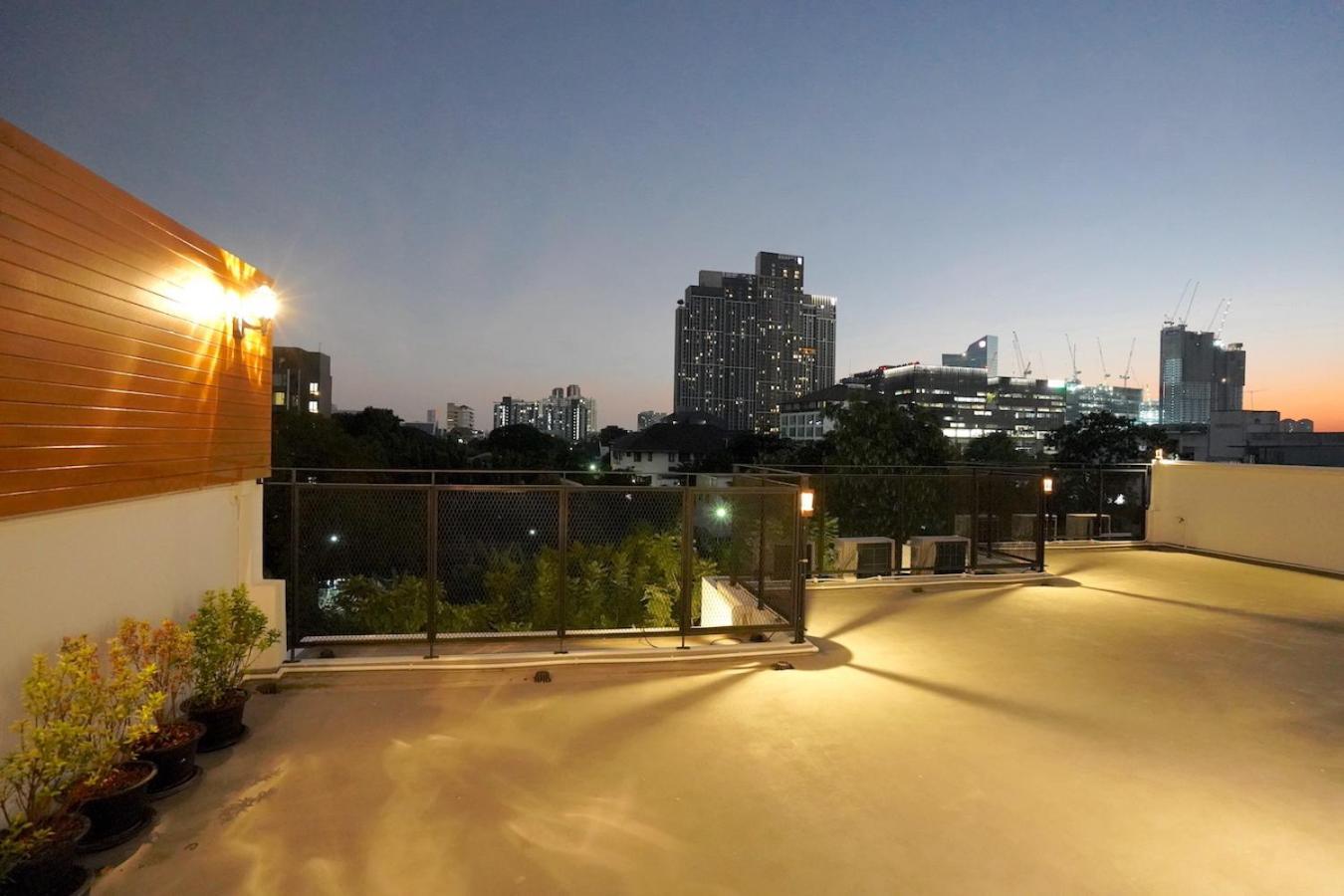 Zen Master Hotel Bangkok Buitenkant foto